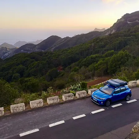 Rooftop Tent - The Views Of The Island Κάμπινγκ *