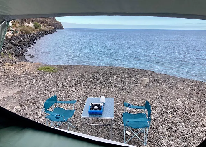 Rooftop Tent - The Views Of The Island 营地 *