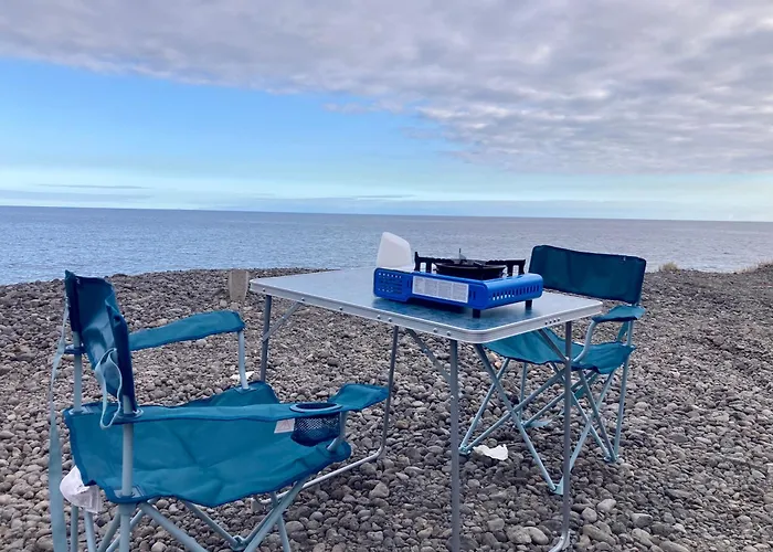 Rooftop Tent - The Views Of The Island 营地 *